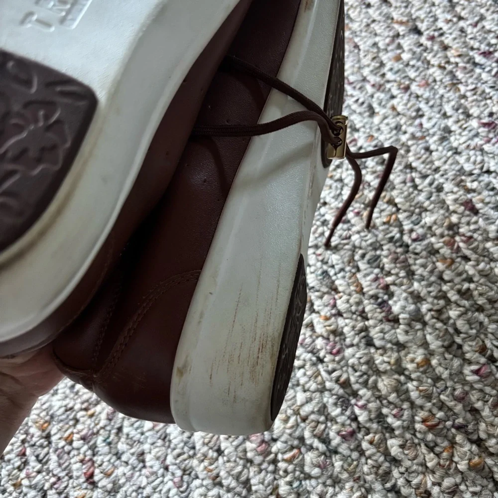TRAQ by Alegria Shoes Men's Size 40 Low Top Sneakers Brown Cognac Leather Luxury